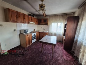 House Floor Druzhba 2, Ruse