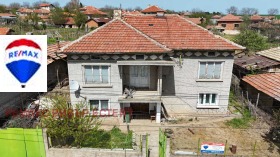 Casa Dve mogili, regiunea Ruse