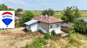 Huis Goljamo Vranovo, regio Roese