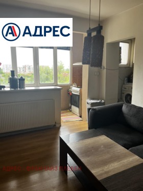 1 Schlafzimmer Zentar, Lowetsch