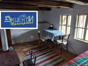Huis Tsjukovo, regio Gabrovo