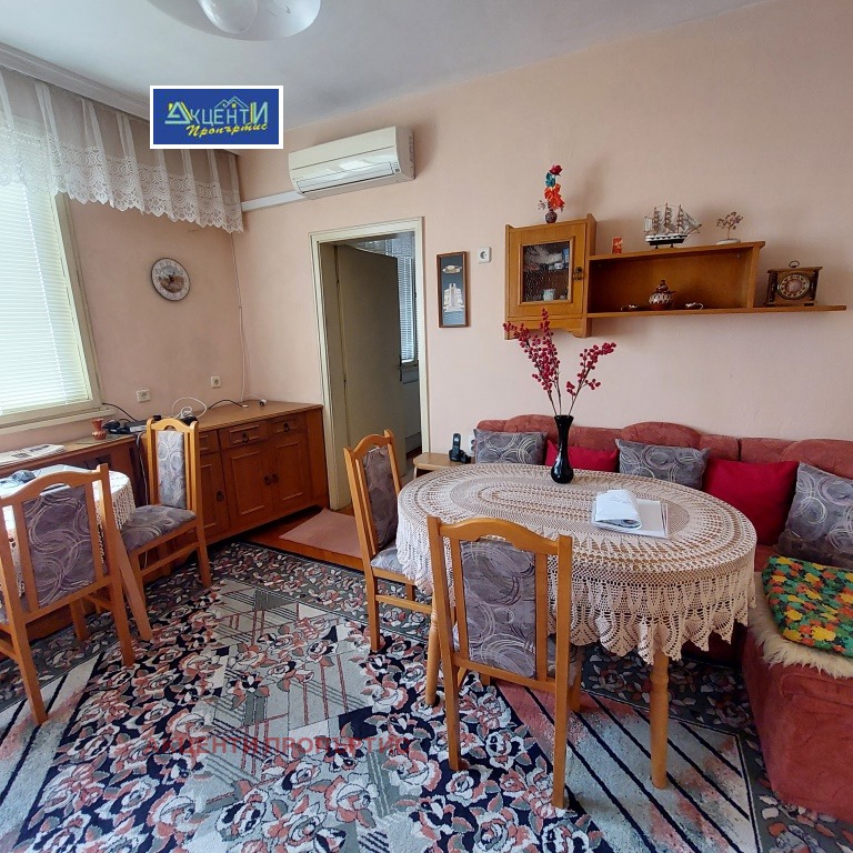 Na prodej  3+ ložnice Veliko Tarnovo , Centar , 108 m2 | 14592778 - obraz [3]