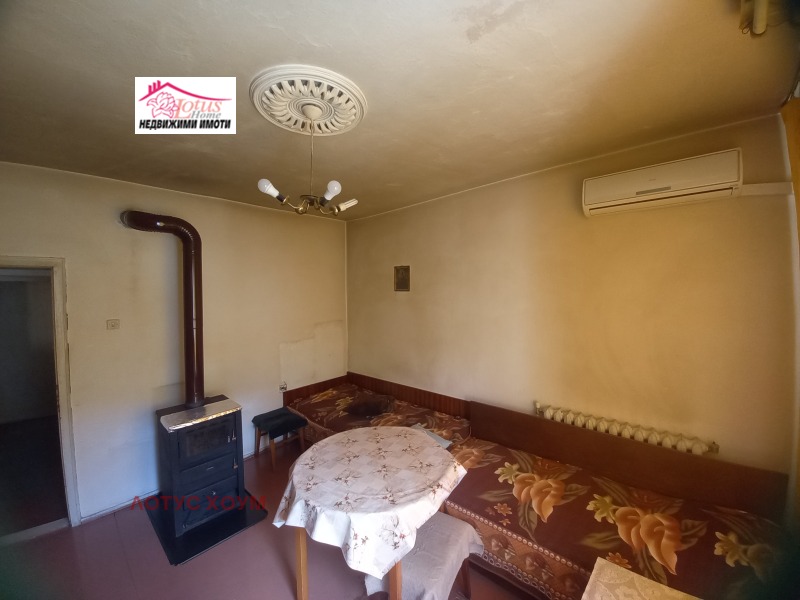 For Sale  House Floor Shumen , Voenno uchilishte , 100 sq.m | 74432547