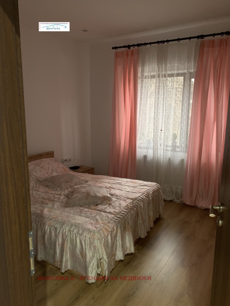 For Sale  House Floor Pleven , 9-ti kvartal , 108 sq.m | 33470519 - image [2]
